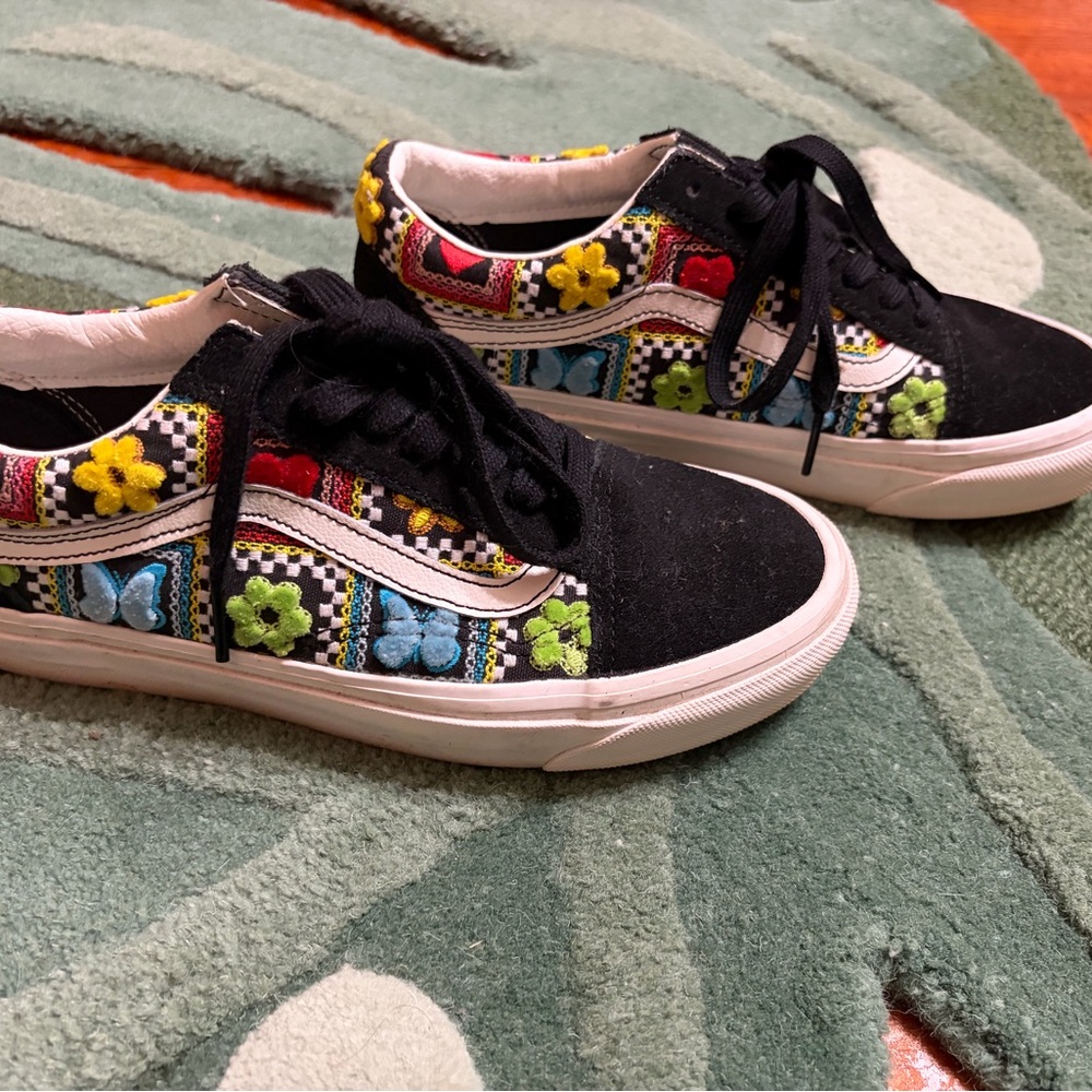 Vans Old Skool Floral Sneakers